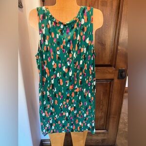 LOGO layers green tank sleeveless tunic top geometric MCM pattern size XL